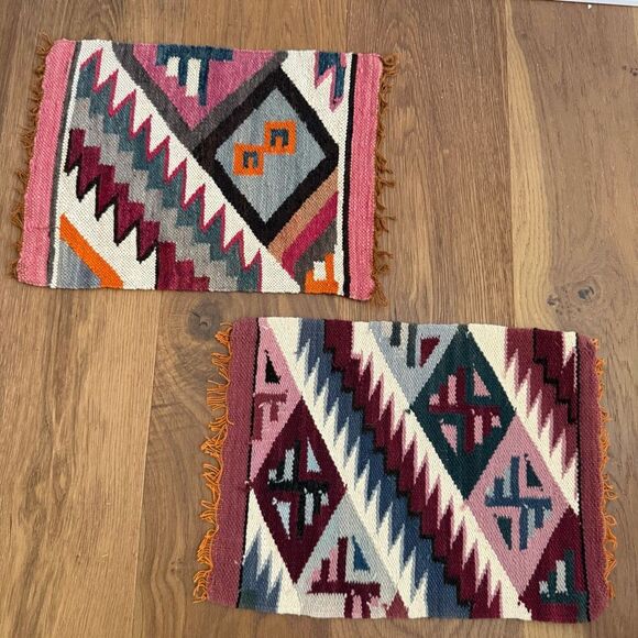2 Vintage Ecuador Wool Kilim Small Wool Decor Rugs Mats Placemats - Picture 1 of 9
